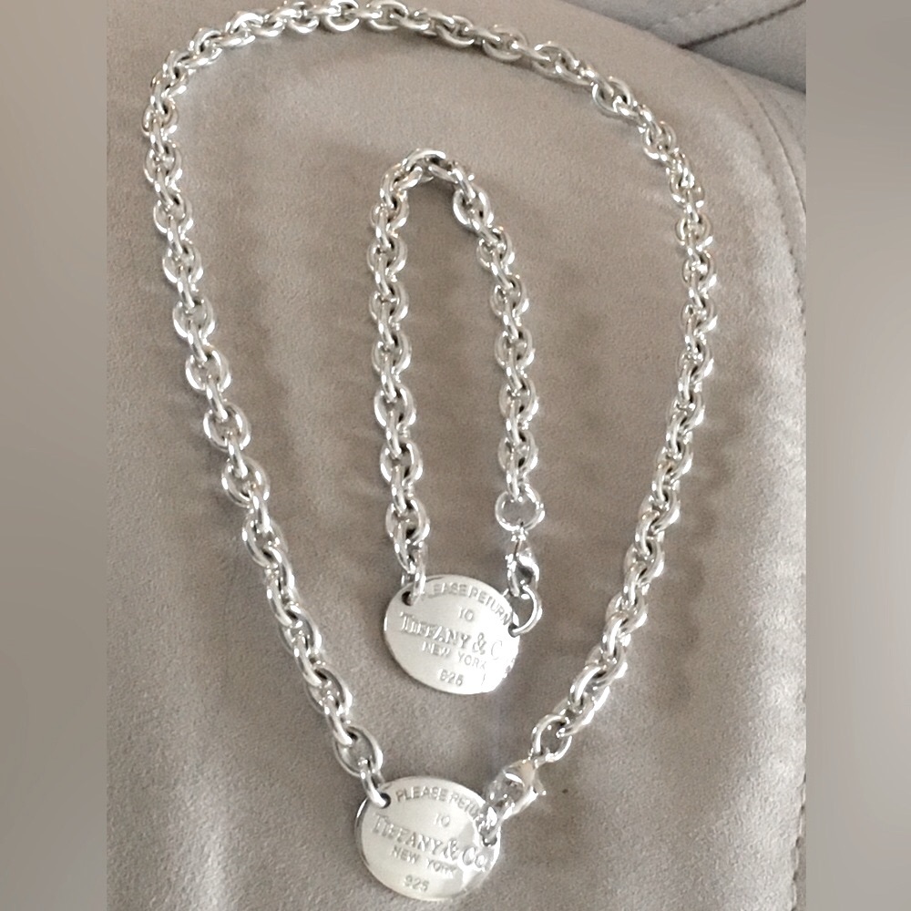 Tiffany & Co: Return To Tiffany Necklace and Bracelet Set